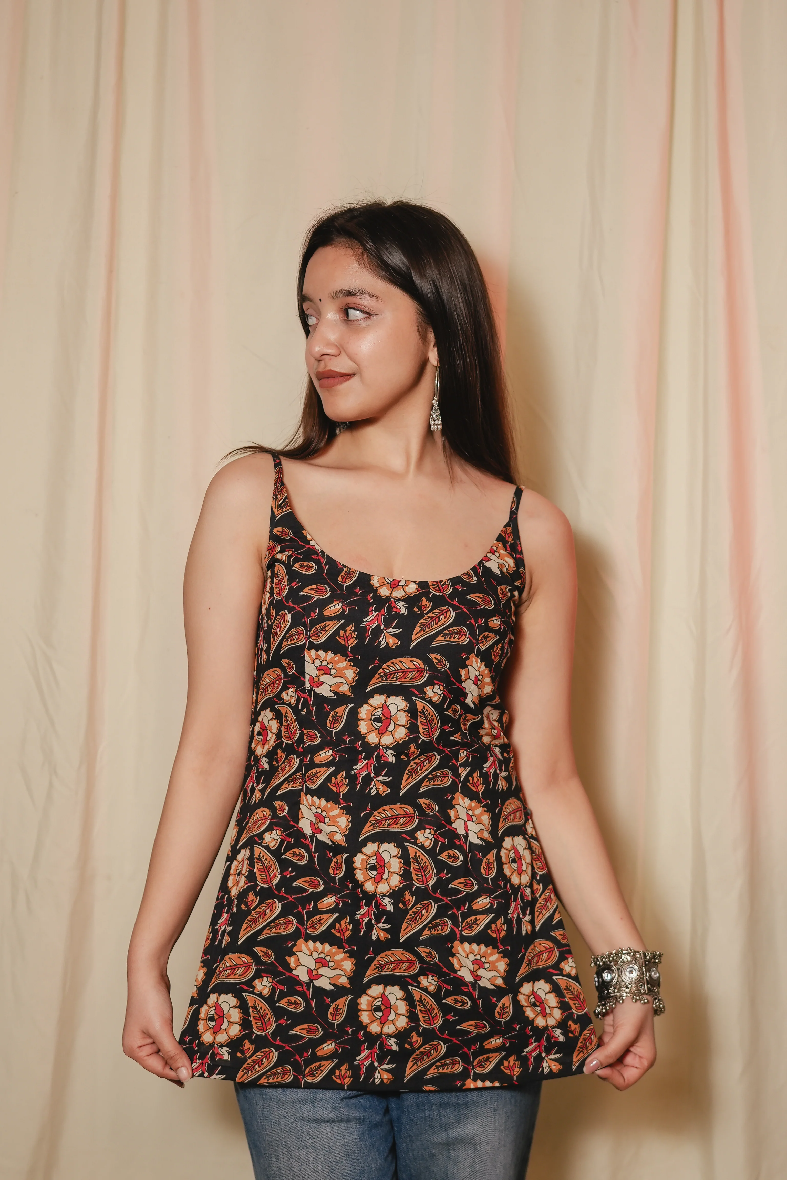 Short Kurti